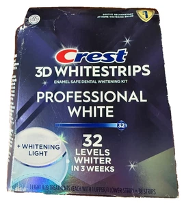 Crest 3D Professional White LED Light Whitestrips 19 Treatments BOX DAMAGE - Picture 1 of 3