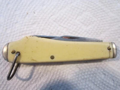 Vintage 4 line CAMILLUS CUTLERY CO CAMILLUS N.Y. USA  3 1/8" 2 blade knife EUC - Image 1 of 4