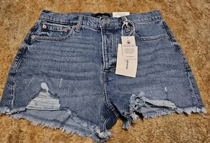 Lucky Brand Women's Jean Shorts Mom High Rise Size 8/29 Denim NWT - Picture 1 of 4