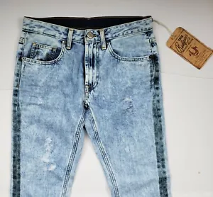$225 TRUE RELIGION Women's Low Rise Distress New Boyfriend Denim Jeans 26 - Picture 1 of 8