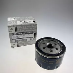 Original Nissan oil filter screw-on filter with return valve 15208-00Q0H - Picture 1 of 6