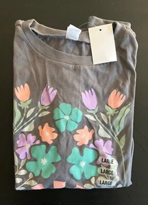 Large Girls Daydreamer Graphic T-Shirt Large With Floral Design Fashion - Picture 1 of 6