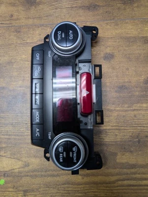2011-2013 Subaru Forester Limited Digital Climate Control Temperature Switch OEM - Image 1 of 2