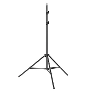 NEEWER 3-6.6ft Light Stand, 17.6lb Capacity, for Photography Softboxes/Umbrellas - Picture 1 of 5