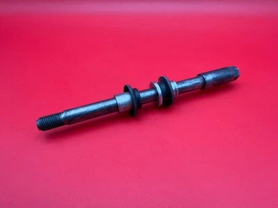 Болт передней оси колеса Yamaha 1986 - 1991 YZ125 YZ250 YZ490 4GY-25181-00-00 TT350 - Изображение 1 из 4