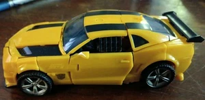 Transformers 2011 Dark Of The Moon DOTM Deluxe Nitro Bumblebee - Picture 1 of 3