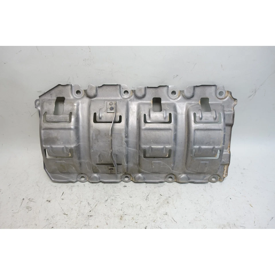 BMW M52TU M54 6-Cyl Crankcase Oil Splash Deflector Baffle 2000–2006 OEM USED - Imagem 1 de 4