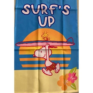 "Surf's Up " SNOOPY PEANUTS GANG Garden Flag Woodstock Surfboard 12" x 18"NIP - Picture 1 of 3