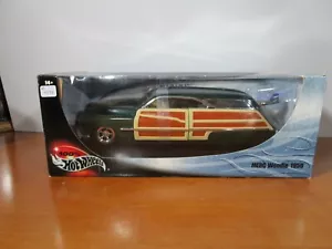 HOT WHEELS 1/18 GREEN 1950 MERCURY WOODIE NICE *READ* IN BOX - Picture 1 of 4