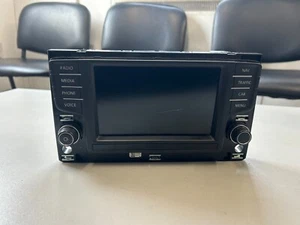 VOLKSWAGEN PASSAT B8 MULTIFUNCTION SCREEN DISPLAY 3G0919605D 2016 - Picture 1 of 3