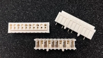 METHODE I31L00558D0A Board Connector  **NEW**  Qty.1 - Image 1 of 2