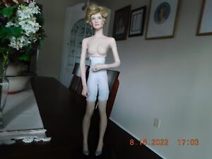 Franklin Mint Princess Diana Of Elegance Porcelain Nude Doll 17 No Doll Stand