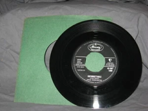 Soul 45 Dinah Washington - Unforgettable / Nothing In The World (Could Make Me L - Picture 1 of 2