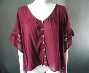 Womens sz M Hollister Asymmetrical Shirt Nwts brick brown floral lace 721l32pb22 - Picture 1 of 4