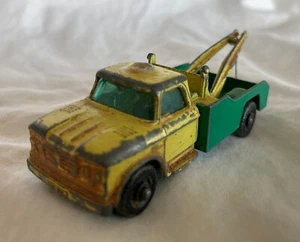 Matchbox Lesney 13 Dodge Wreck Tow Truck BP England Green Chartreuse Yellow VGC - Picture 1 of 4