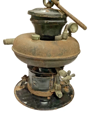 Linterna Petromax de aceite de queroseno a presión Tirrenia-934 de colección, Italia Foto 1 de 4