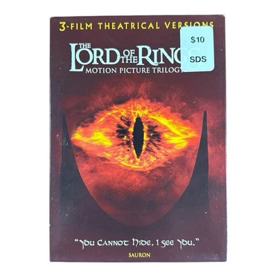 The Lord of the Rings Theatrical Versions: 3 Film Collection  (DVD) Trilogy Foto 1 de 3