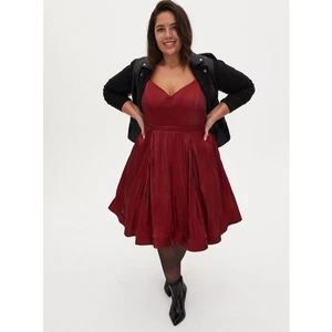 Torrid Sz 14 Red Liquid Look Taffeta Satin Fit & Flare Dress Pockets Sweetheart - Picture 1 of 13