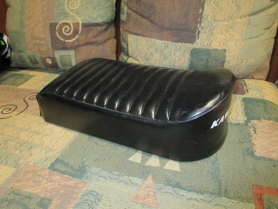 FUNDA ASIENTO KAWASAKI COYOTE MB1,MB1-A HECHA EN CANADÁ Foto 1 de 4