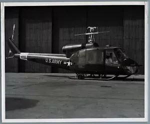 BELL XH-40 HELICOPTER MOCK UP ORIGINAL MANUFACTURERS PHOTO US ARMY IROQUOIS 2 - Picture 1 of 2