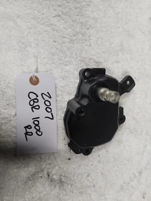 06-07 CUBIERTA DEL EJE DE CAMBIO HONDA CBR1000RR OEM Foto 1 de 4