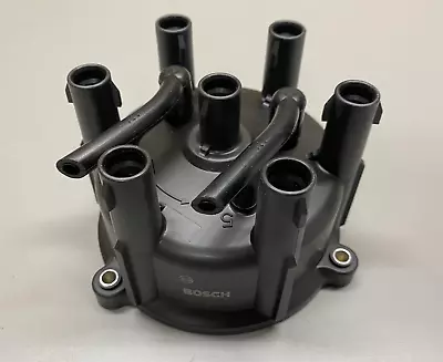 Tapa de distribuidor Bosch - 03384 / 03 384 - Se adapta a Toyota Camry y Lexus ES300 Foto 1 de 4