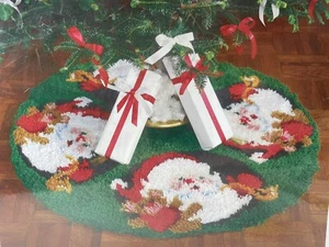 National Yarn Crafts CH872 St. Nick Tree Skirt Santa Latch Hook Kit NEW Sealed - Picture 1 of 9