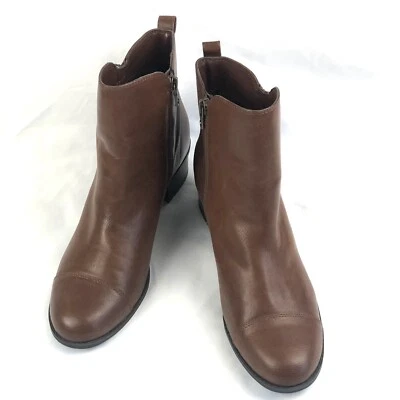 Botas de moda Chaps Page para mujer con cremallera al tobillo marrón - talla 9 B Foto 1 de 4