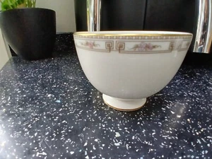 WEDGWOOD COLCHESTER OPEN SUGAR BOWL - Picture 1 of 3
