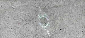 UNBRANDED mundgeblasen Klarglas Weihnachtsschmuck mit grünen Blumenblüten, PO! - Bild 1 von 12