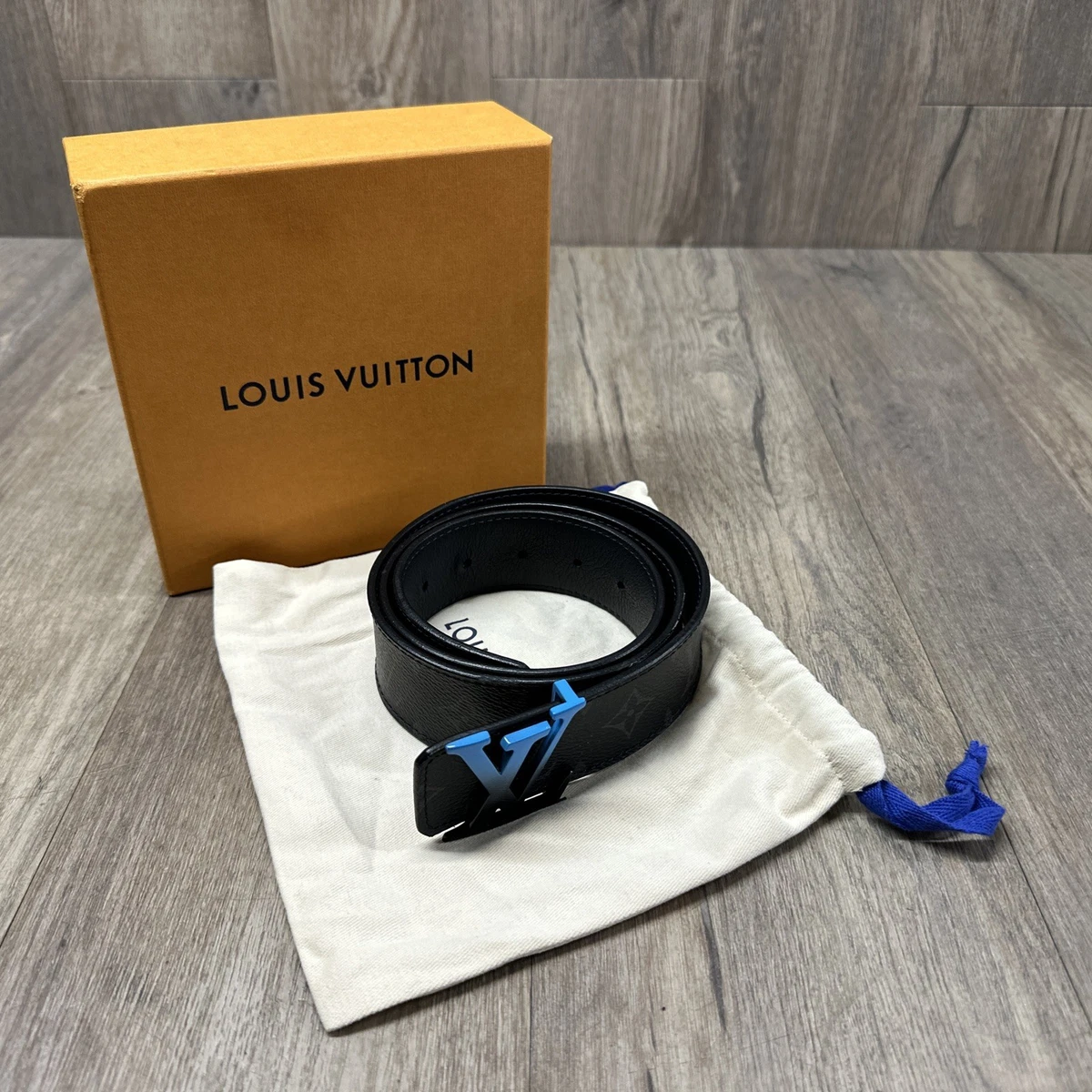 Louis Vuitton ネイビー レザーベルト ルイヴィトン LOUIS VUITTON ベルト 革ベルト サンチュール LV