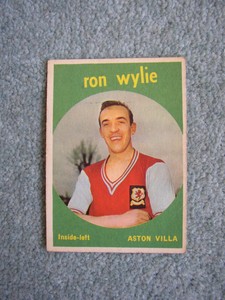  Vtg 60s A&BC Football Bubble Gum Card Ron Wylie No.8 Aston Villa Black back