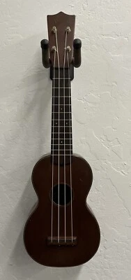 Martin & co 1940’s mahogany Soprano style 1 Ukulele Vintage With Hard Shell Case - Image 1 of 4