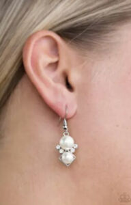 Paparazzi ~ Mrs. Gatsby~ White Pearls and Rhinestones Dangle Earrings! NEW