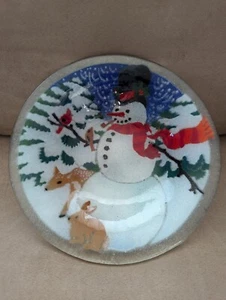 Peggy Karr Schmelzglas Schneemann im Wald Vögel Hirsch Schale Dekor 8,25" signiert  - Bild 1 von 10