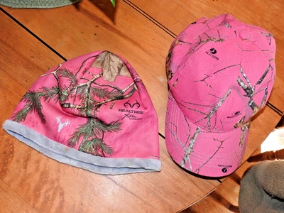 SET of TWO PINK Camo Womens real tree beanie stocking hat Mossy Oak Baseball Cap - Image 1 of 4