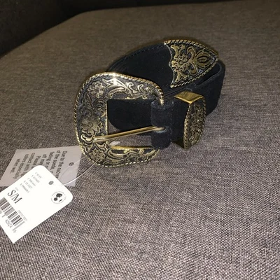 Free People Vaca Gamuza Floral Dorado Hebilla Occidental ~ S/M 31-35” ~ Gamuza Negra ~ NUEVO Foto 1 de 4