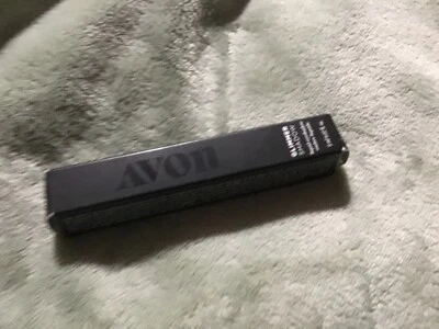 Sombra de ojos líquida avon glimmer cristal lila nueva  Foto 1 de 4