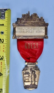 Elaborate Ribbon Badge, Whitehead & Hoag, 1940 New York City, Retail Druggists - Picture 1 of 10
