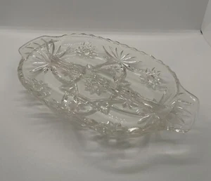 Vintage ANCHOR HOCKING Clear PRESCUT Relish Tray Divided 2 Section W/Stars - Picture 1 of 13