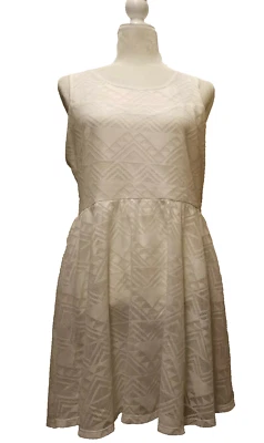 Vestido de encaje Three Hearts para mujer JUNIORS XL crema sin mangas con cremallera Foto 1 de 4