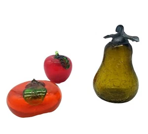 Vintage 3 Pieces of Hand Blown Glass Fruit Red Orange Green - Picture 1 of 6