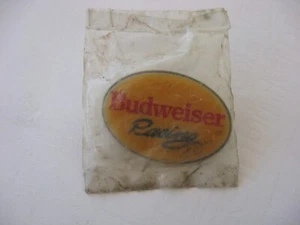BUDWEISER RACING OVAL HAT PIN Sealed Package - Picture 1 of 3