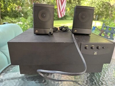 Altavoz eléctrico clásico de tres piezas Advent vintage Foto 1 de 4