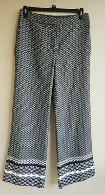 Pantalones para mujer H&M de pierna ancha recta estampado verde talla 10 Foto 1 de 4