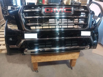 2025 GMC Yukon Front Bumper 3080200 - Image 1 of 4
