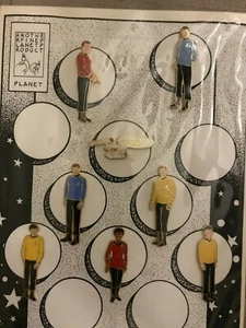 Star Trek Enamel Pins - 8 Pin Set - Rare - Picture 1 of 2