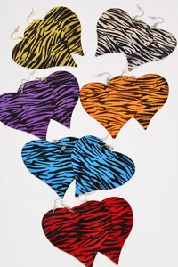 Heart Earrings Zebra Wild 6 color choices Dangle Tiger - Picture 1 of 3