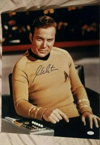 Foto barco firmado por William Shatner 16x20 Star Trek programa de televisión capitán Kirk certificado de autenticidad JSA - Imagen 1 de 7