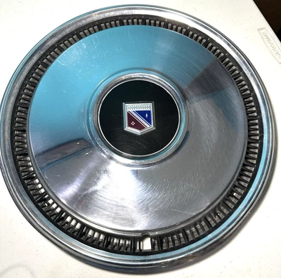 Single 1980-84 Buick 15" Wheel Cover Hubcap Electra Limited Park Avenue 1IH — 第 1/4 张图片